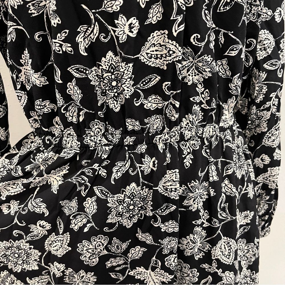 Old Navy Floral long sleeve Dress size medium‎ - Picture 5 of 12